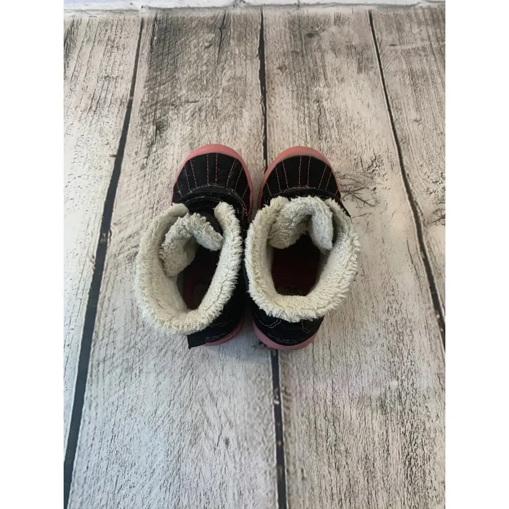 CARTER’S Girl’s Child O Mine Snow/Rain/Winter Boots / Size: 8